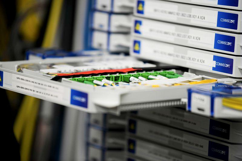 Data Center Interxion sur le port de Marseille. Ce data center a recours à une électricité 100% renouvelable et bénéficie d’une solution de refroidissement par « River Cooling » 